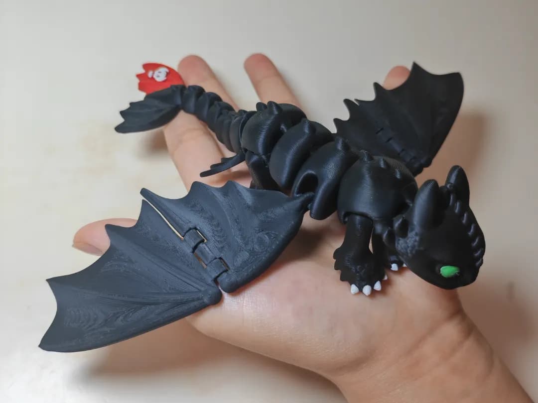 How to Train Your Dragon, Toothless Night Fury Articulated Dragon