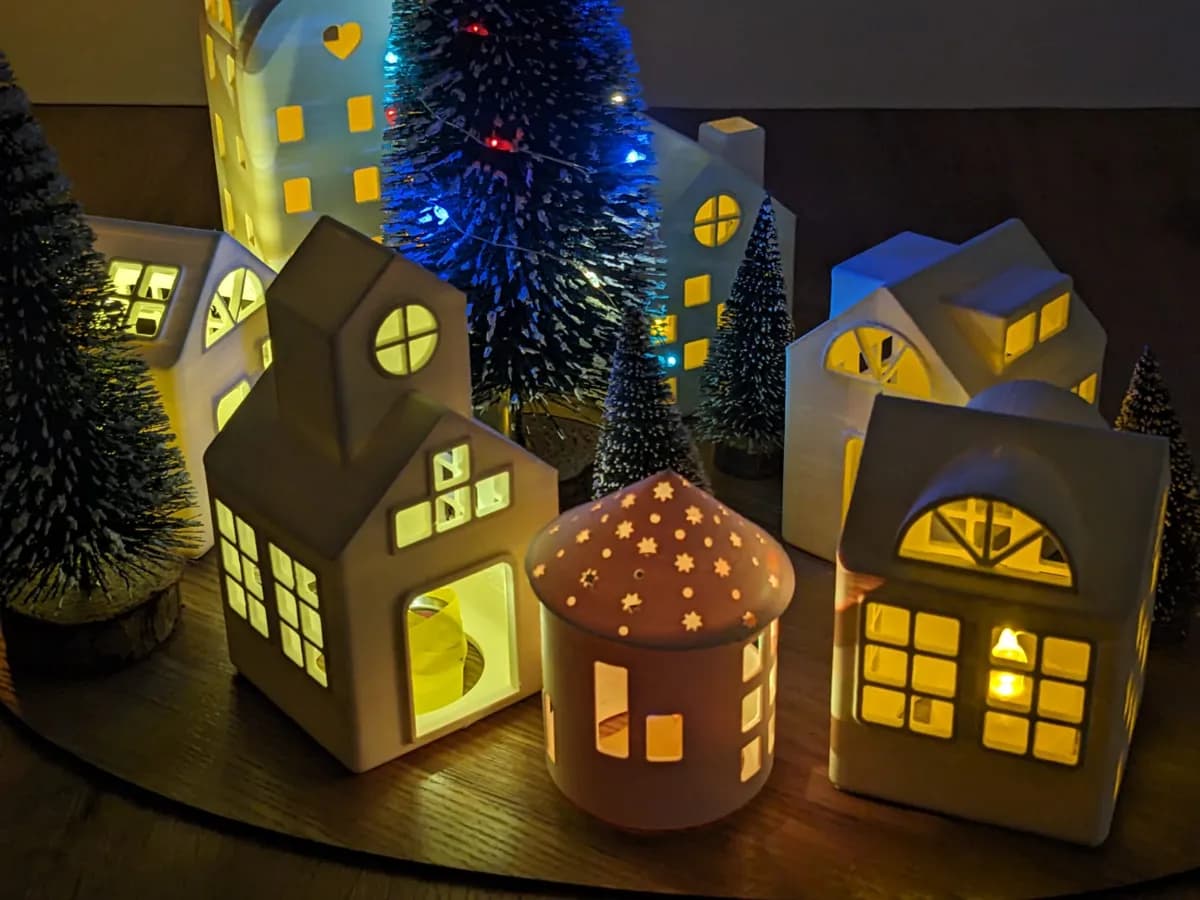 Christmas town houses (no support)