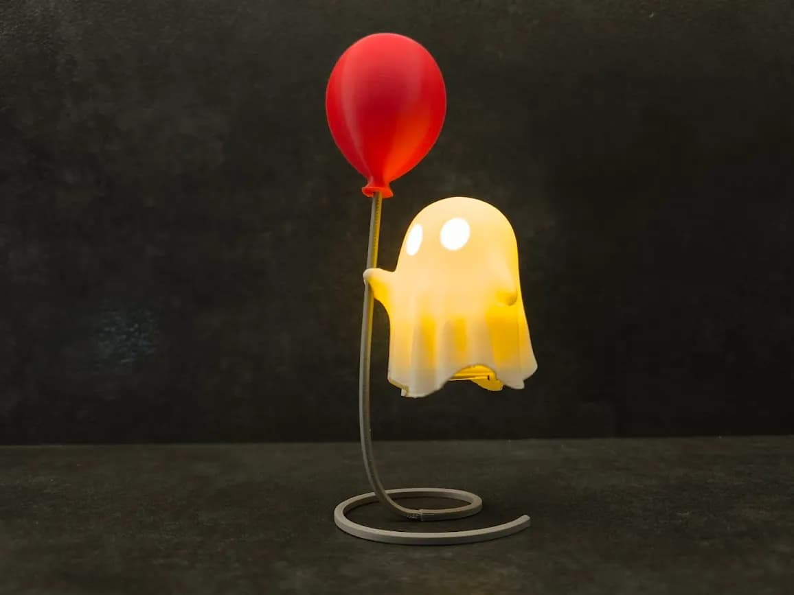 Ghost with Balloon