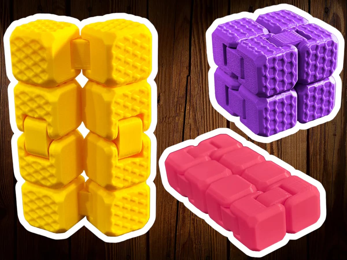 Fidget Cube Toy: Angled