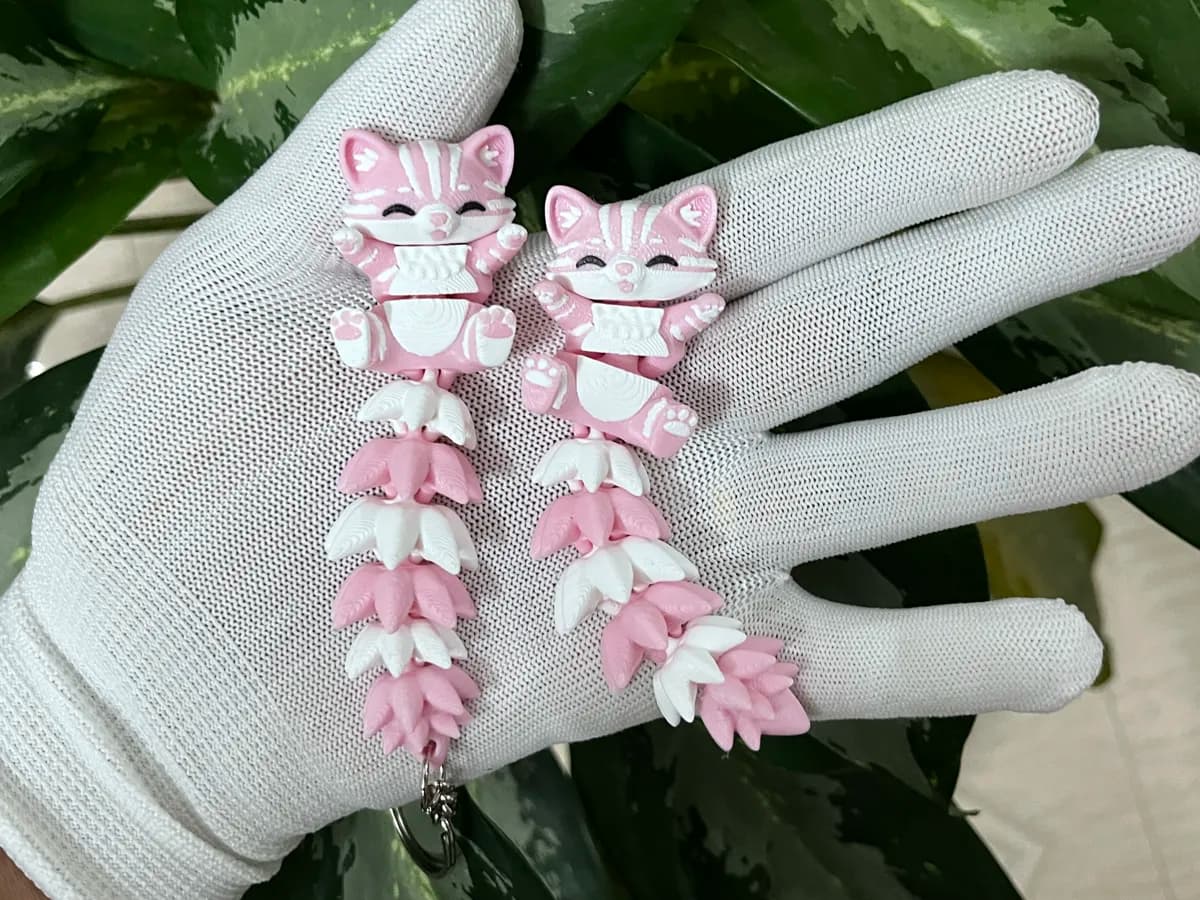 Chaveiro Gatinho Flexível de Rabo Fofo