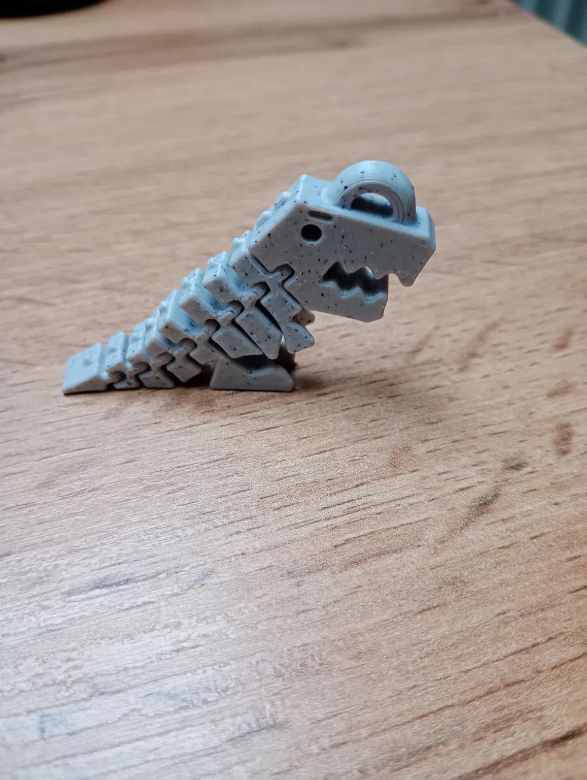 Chaveiro Dinossauro Rex Flexível